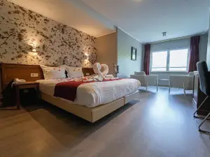 Hôtel Panorama - Vue Exceptionnelle Sur la Semois