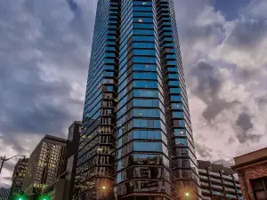 雅詩頓行政中心大酒店