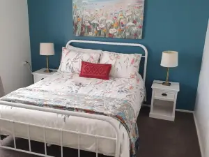 Cozy Home Style Accommodation