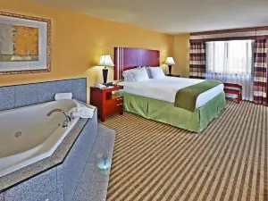 Holiday Inn Express & Suites Ponca City