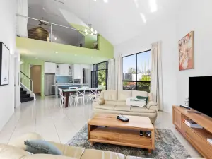 Merlot Verdelho Townhouses