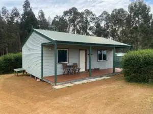 Manyat Peak Cottages Carnaby