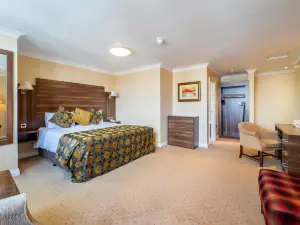 Adair Arms Hotel