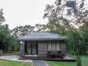 Ezulwini Game Lodge