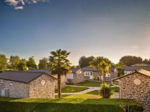 Hôtel Restaurant les 13 Assiettes