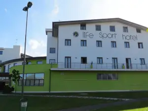 Life Sport Hotel