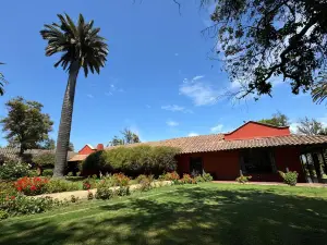 Casona Lo Aguirre