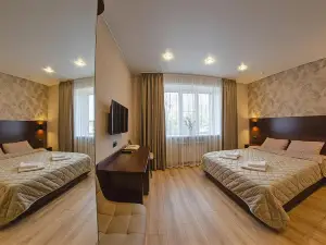 Voyazh Hotel