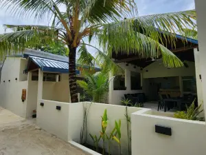 Dhigurah Dhonveli Boutique
