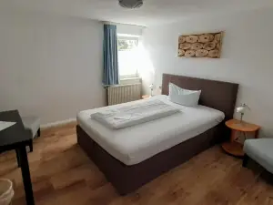 Hotel-Gasthof Tor Zum Steigerwald