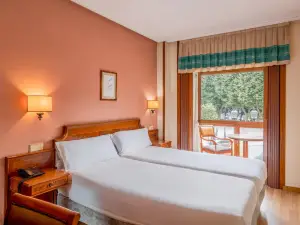 เบดแอนด์เบรกฟาสต์ โรงแรม กิฆอน เซนโตร เบโกญา