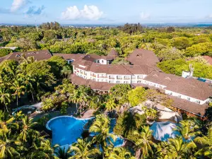 Diani Reef Beach Resort & Spa - Your Beachfront Bliss Awaits