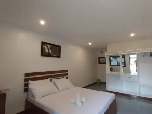 Loboc Nipa Huts Cottages Rental