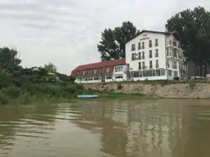 Hotel Sucidava