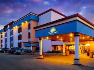 Days Inn & Conference Centre by Wyndham Camrose Norsemen