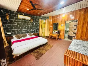 Istaqbal Hotel Mukki