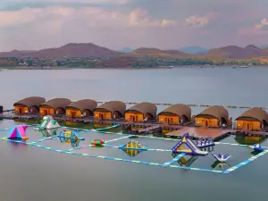 ลีฟ เลค กาญจน์ รีสอร์ท