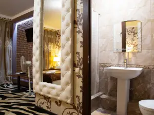 โรงแรมโฮม