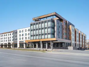 Courtyard Milwaukee Brookfield at Poplar Creek