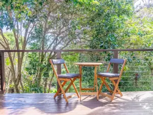 Broad Leaf Villas