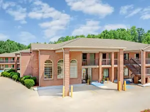 ซุปเปอร์ 8 บายวินด์แฮม แอคเวิร์ธ/ย่านแอตแลนตา