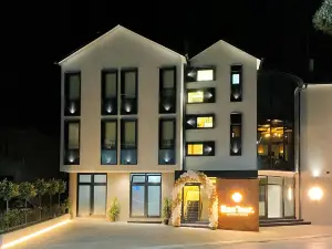 Baz'Hur Boutique Hotel