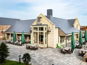 The Hog's Head Inn - the Inn Collection Group
