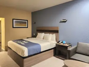 Days Inn by Wyndham Freeport