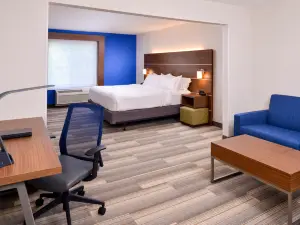 Holiday Inn Express & Suites Urbana-Champaign (U of I Area)