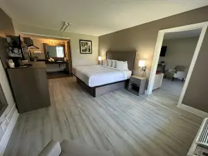 Whalers Inn and Suites