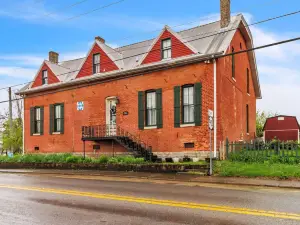 เมน สตรีท เบด แอนด์ เบรคฟาสต์