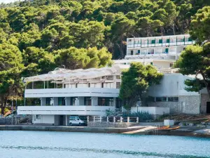 Hotel Mirta