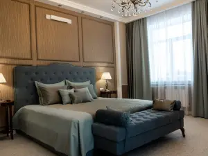 Center Hotel (Центр Отель)