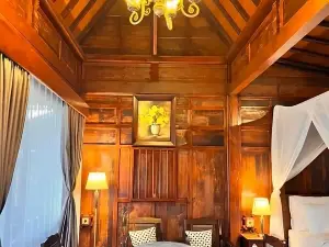 Bawangan Bromo Hotel & Resto