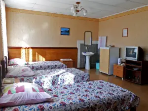 Kirovski Hotel