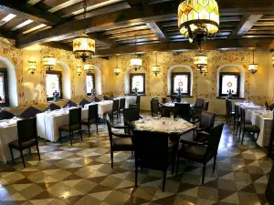 迪沃爾波德茲諾瓦開放式公寓酒店