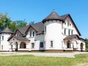 The Luxo Wine Museum Hotel