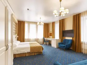 Chester Hotel