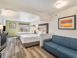 Country inn and Suites by Raddison South Haven