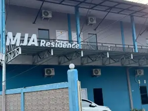 RedDoorz Syariah at Mja Residence Duri