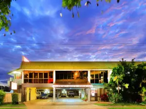 Tropical Gateway Motor Inn