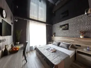 Royal Hotel (Роял)
