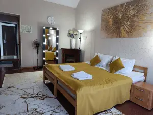 Zvanitsa Hotel