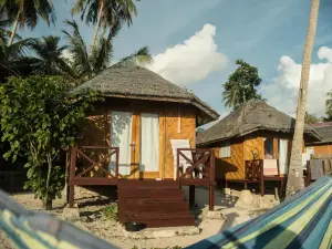 Simeulue Surflodges