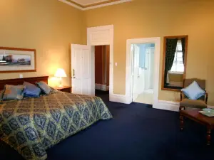 The York Palace Accommodation