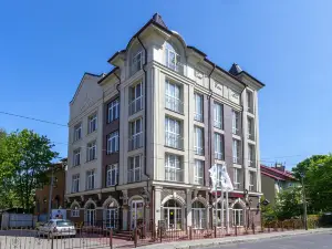 Elisa Inn Hotel