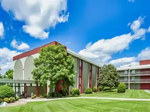 デイズ イン & スイーツ バイ ウィンダム ジョンソン シティ