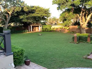 Umdlalo Lodge.