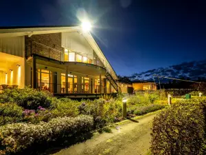 Gut Heckenhof Hotel & Golfresort an der Sieg Gmbh & Co. KG