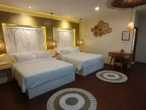 Dijogja Villas With Privatepool